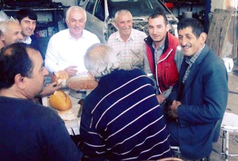 Eski Başkandan Sürpriz ve Renkli Ziyaretler