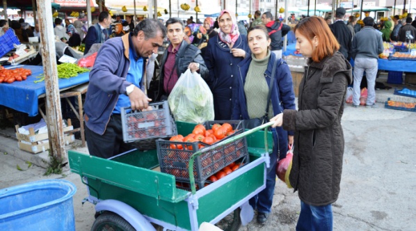 Ekmeklerini 3 Tekerin Üstünde Çıkarıyorlar