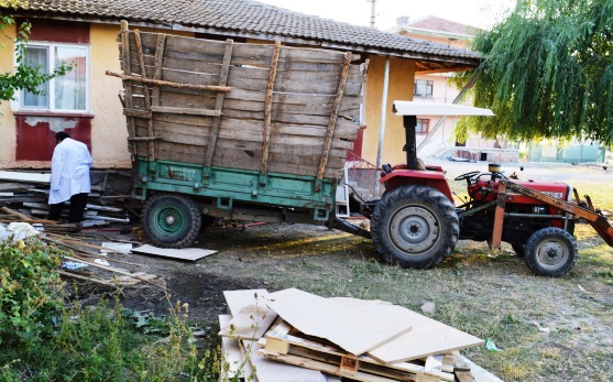 Römork Üstünden Geçti Yaşlı Kadın Öldü