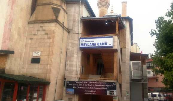 Mevlana Cami Minaresine Yıldırım İsabet etti